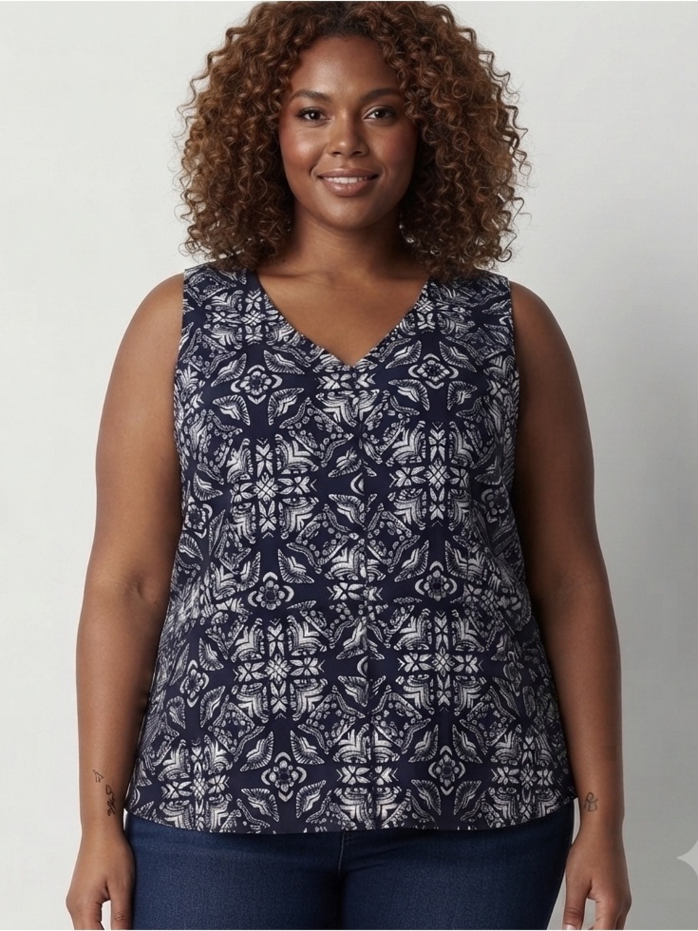 Liz Claiborne Women’s Sleeveless Peplum Top